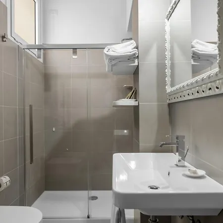 Domus Fontis Oda ve Kahvaltı 4*