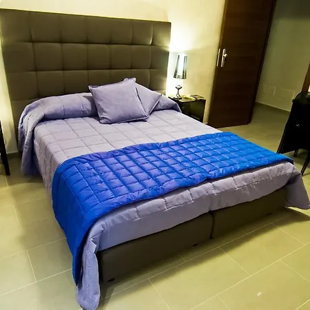 Bed and Breakfast Domus Fontis 4*